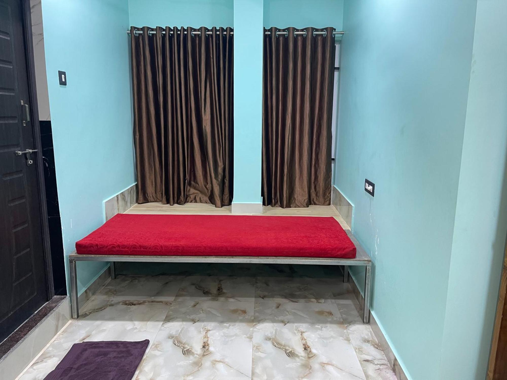 Nimmu Guest House & Restaurant Gokarna Exterior photo