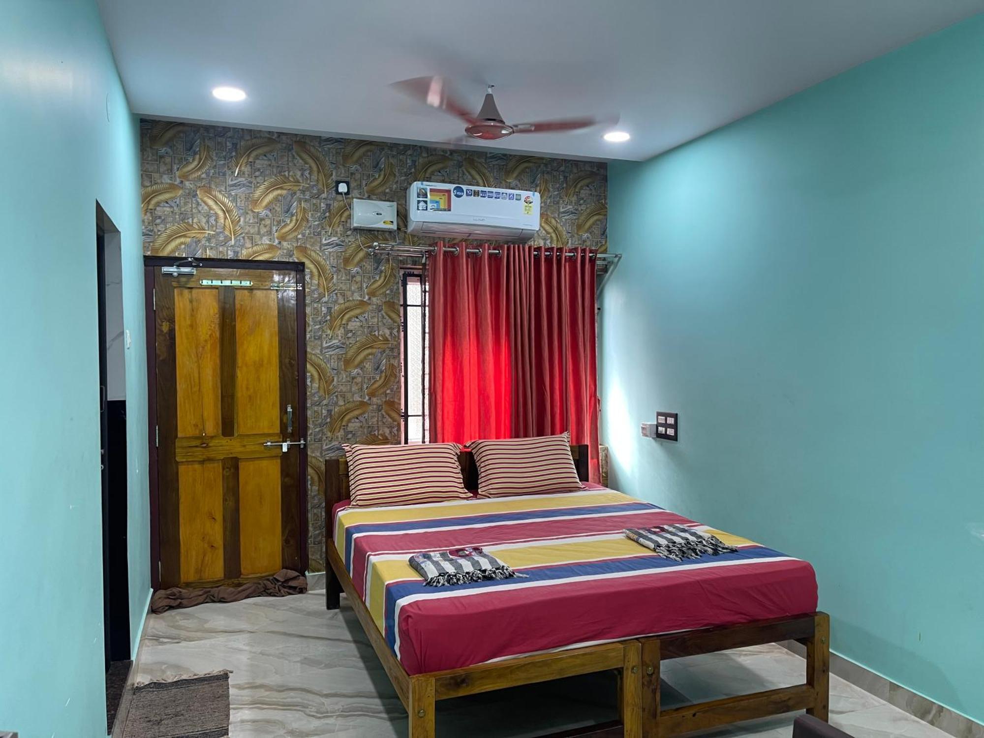 Nimmu Guest House & Restaurant Gokarna Exterior photo
