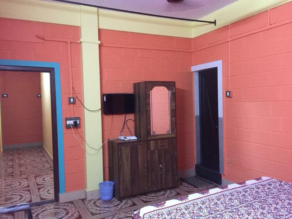 Nimmu Guest House & Restaurant Gokarna Exterior photo