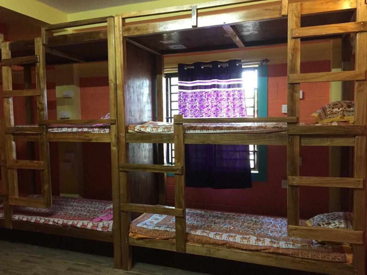 Nimmu Guest House & Restaurant Gokarna Exterior photo