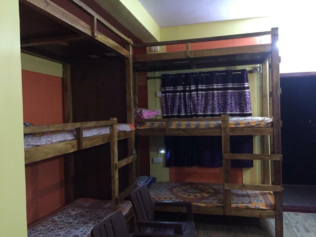 Nimmu Guest House & Restaurant Gokarna Exterior photo